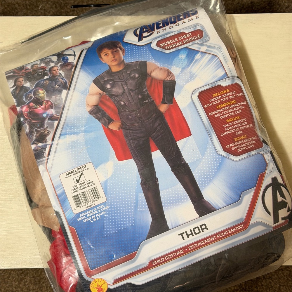 NEW Avenger Thor Kids Costume - Black and Red, size Small 4-6